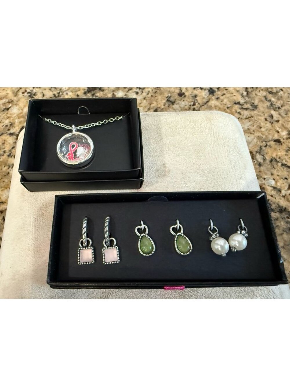Avon Necklace Breast Cancer & Earrings (3) Interchangeable Small Dangle New Box